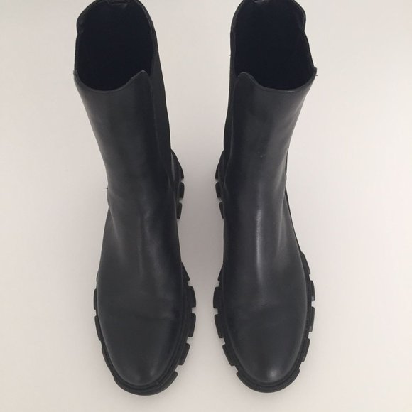 Michael Kors High Chelsea Boots - Picture 1 of 4